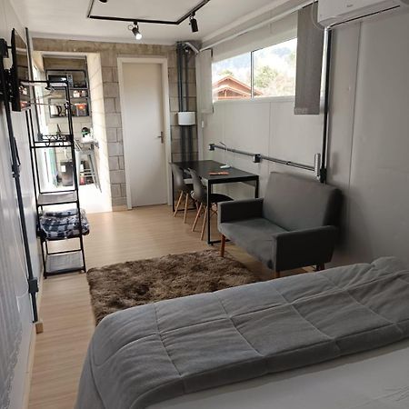 Container Guesthouse - 3 Урубиси Экстерьер фото
