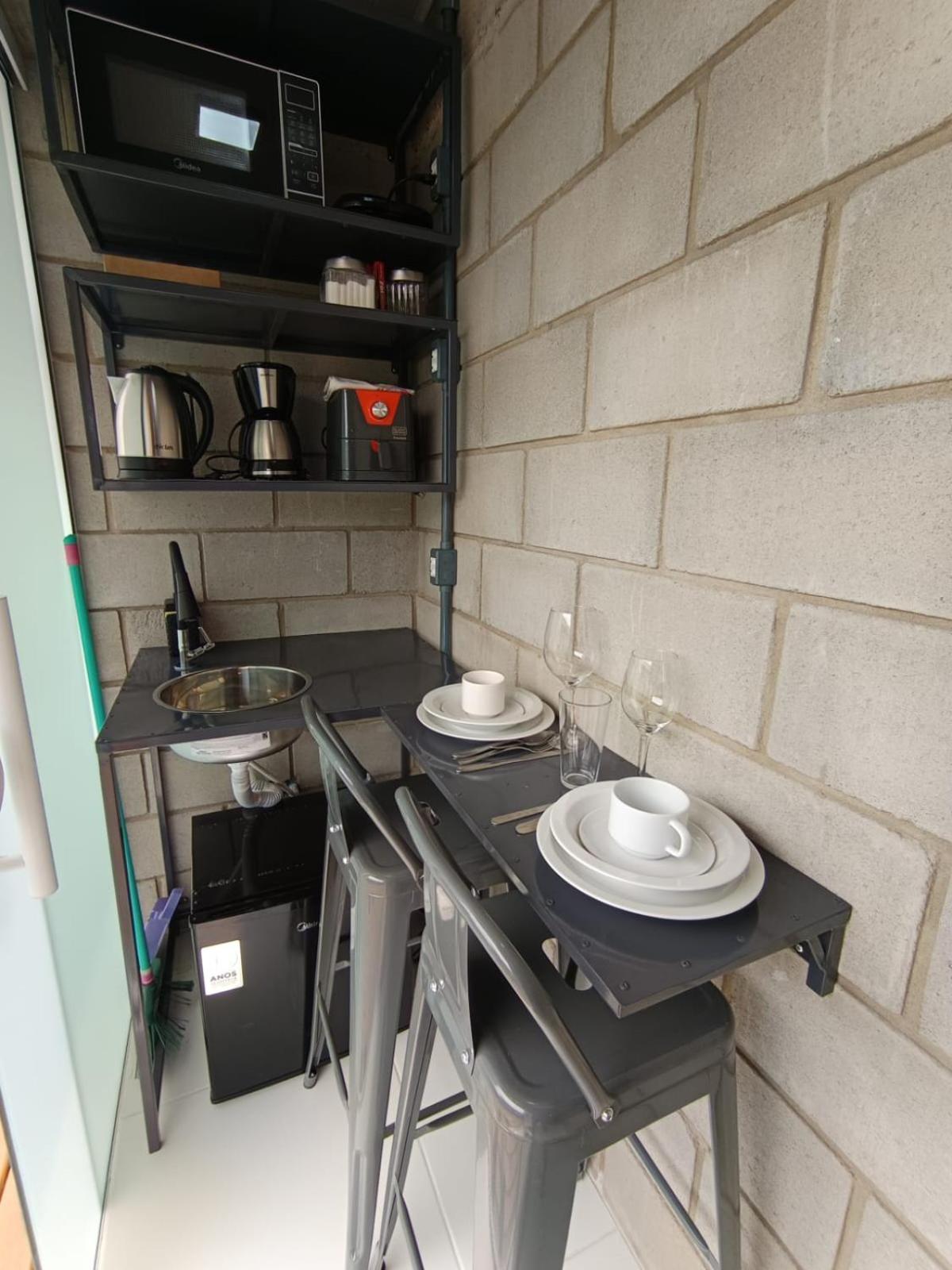 Container Guesthouse - 3 Урубиси Экстерьер фото