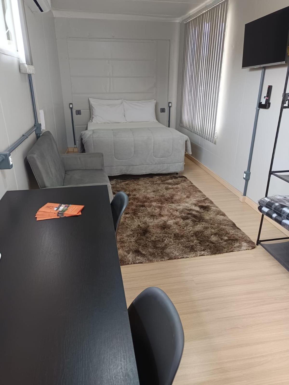 Container Guesthouse - 3 Урубиси Экстерьер фото